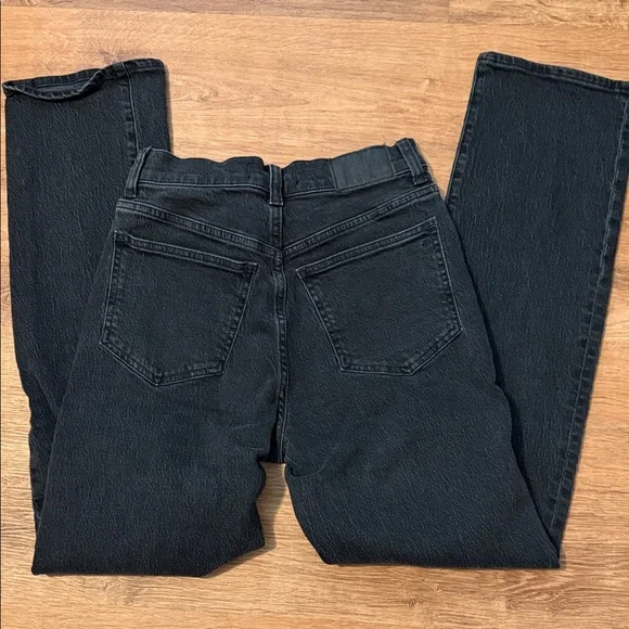 Madewell 90s Straight Jeans - Picture 2 of 5